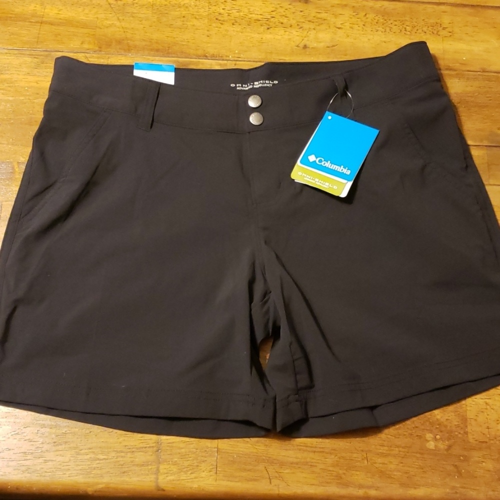 NWT Columbia Shorts